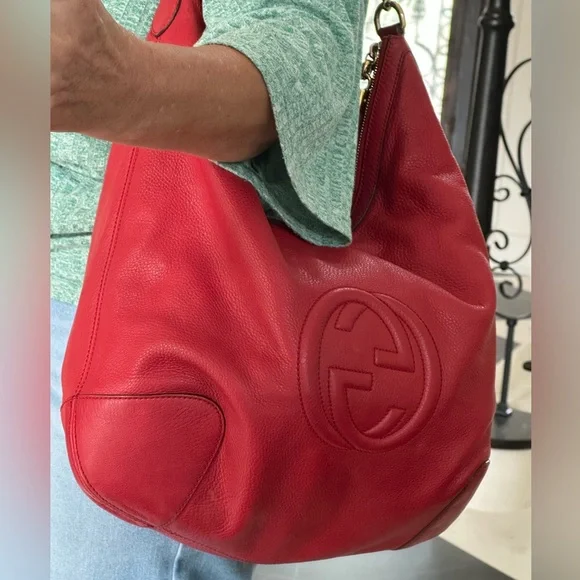Authentic Gucci Red Leather Soho shoulder bag - Picture 2 of 14